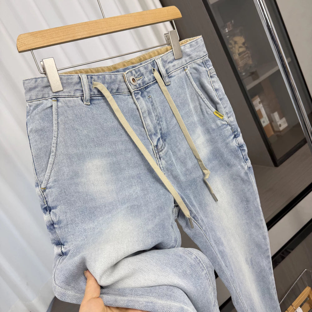 H remaining orders! Wash with water to make it old! Soft and comfortable! Spring and summer men's foreign trade fashion casual nine quarter jeans