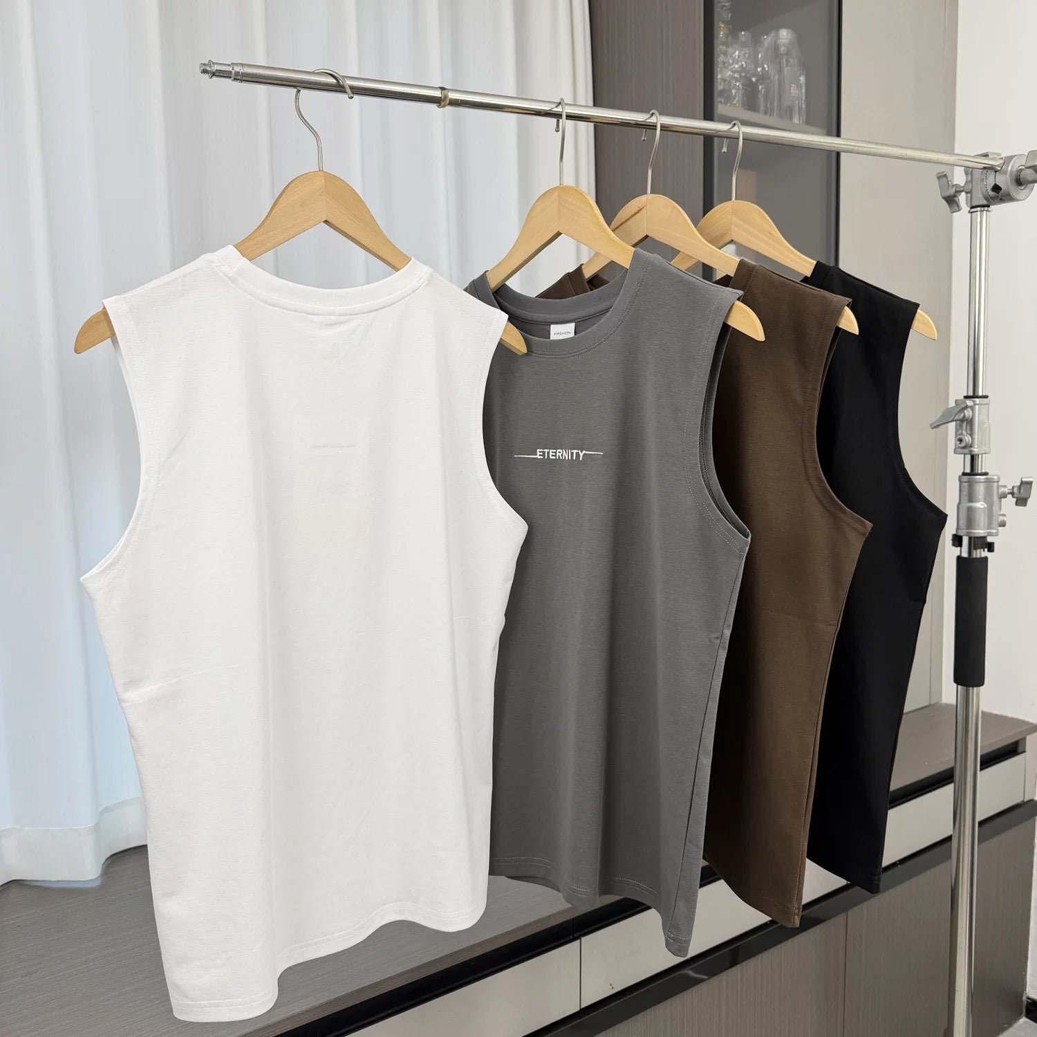 Don't miss it! Moisture absorbing and breathable! Foreign trade men's summer cool skin friendly sports casual vest sleeveless T-shirt