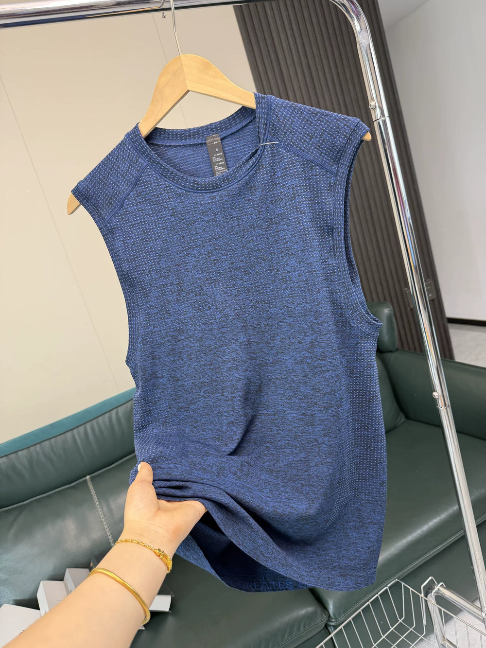 Mesh knitted fabric! Quick dry high bounce! Summer men's foreign trade moisture wicking and sweat wicking sports versatile sleeveless vest