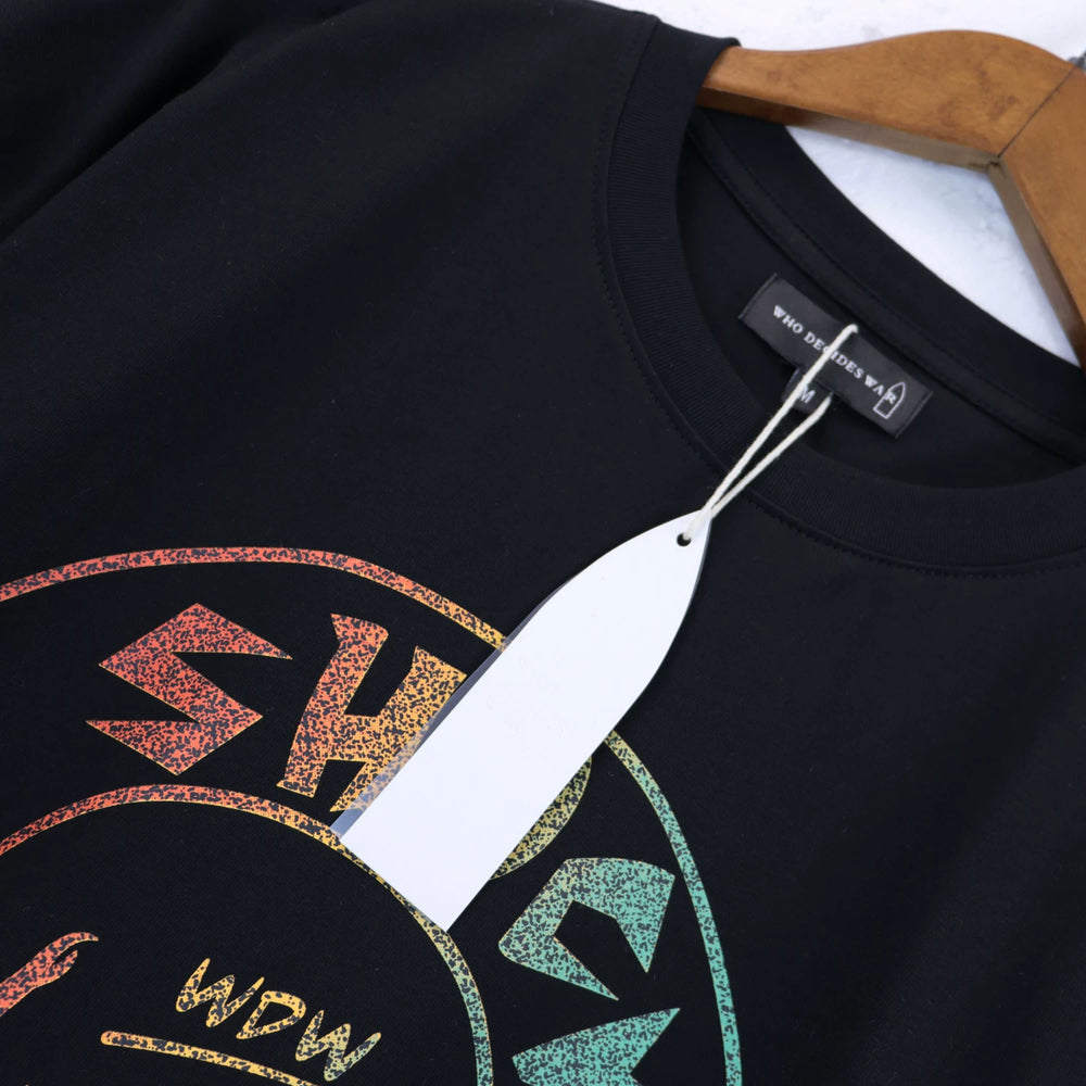 Who Decides War Shock Waves Gradient Graphic T-Shirt