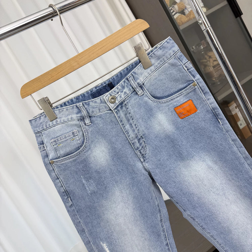 H remaining orders! Wash with water to make it old! Spring and summer men's foreign trade soft and comfortable, fashionable and casual denim jeans trend