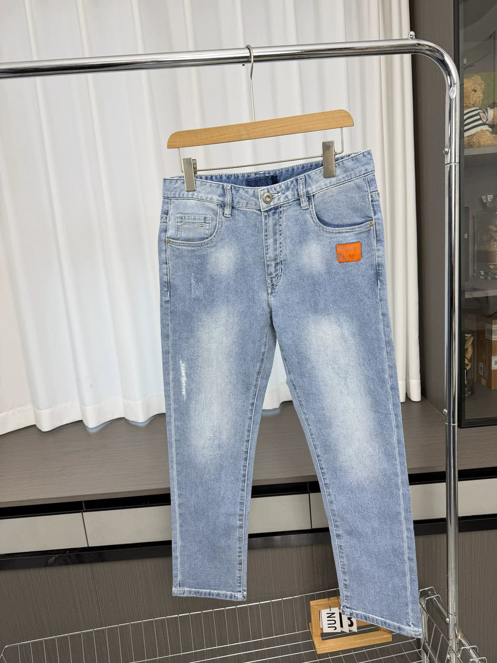 H remaining orders! Wash with water to make it old! Spring and summer men's foreign trade soft and comfortable, fashionable and casual denim jeans trend