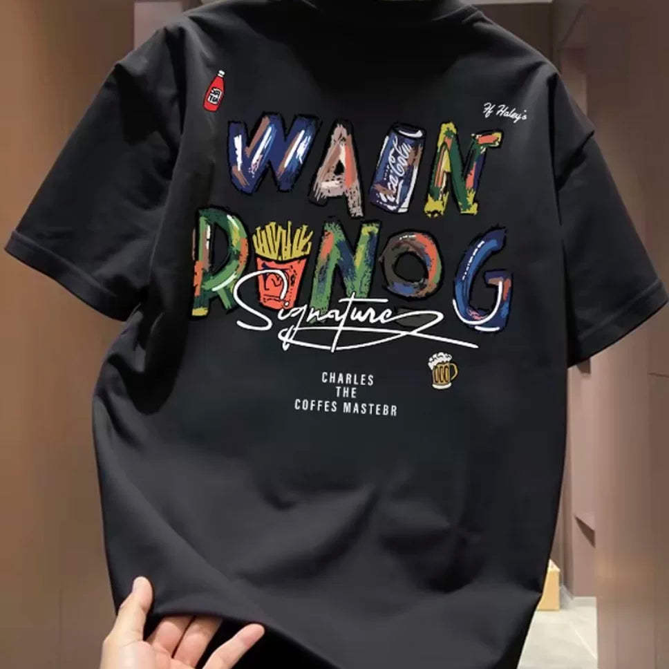 High quality cotton short sleeved t-shirts, loose letter tops for men and women, and American style trendy products are being picked up from the leftover inventory at major foreign trade counters