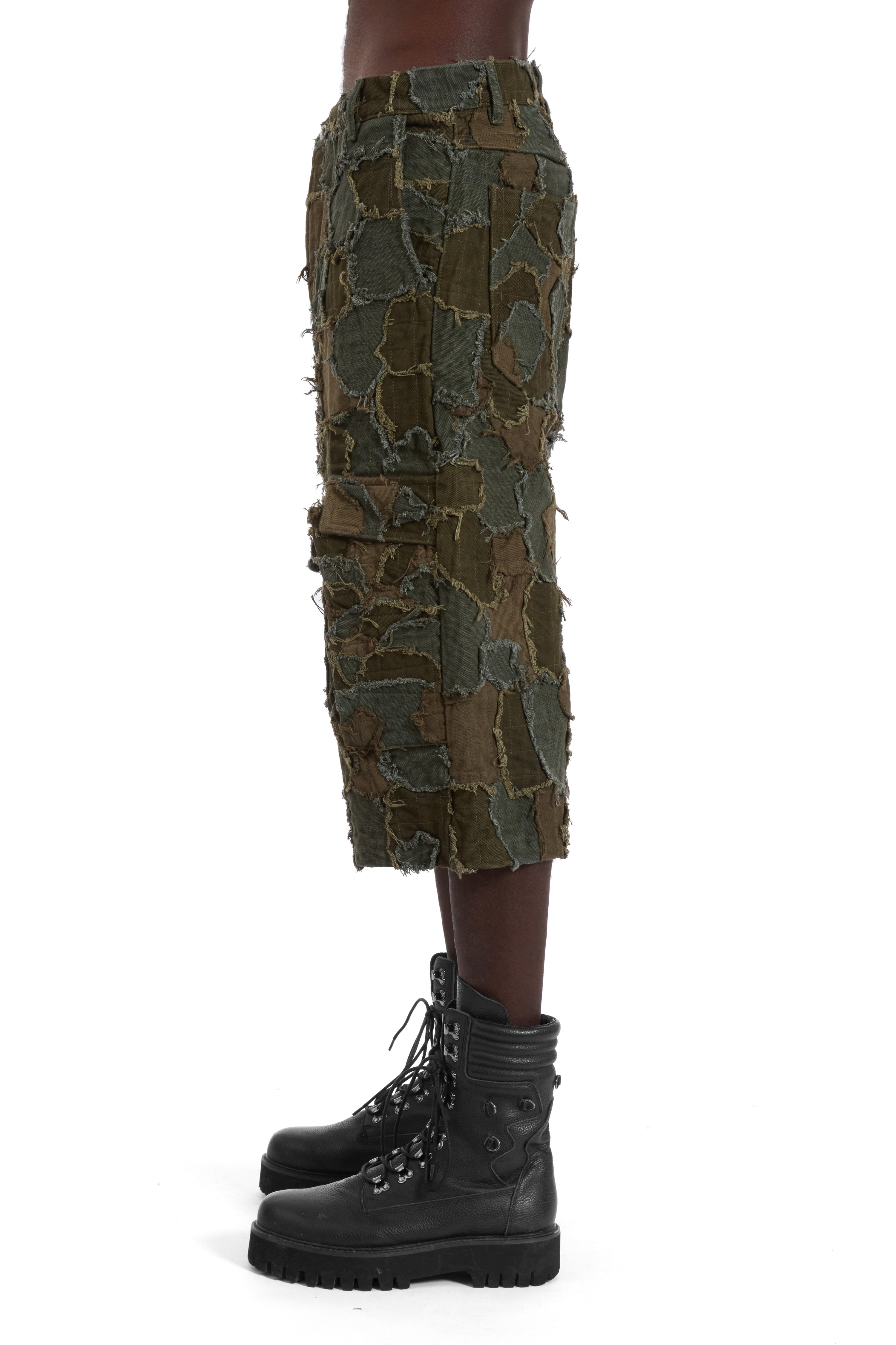 FIELD CAMO CARGO SHORT
