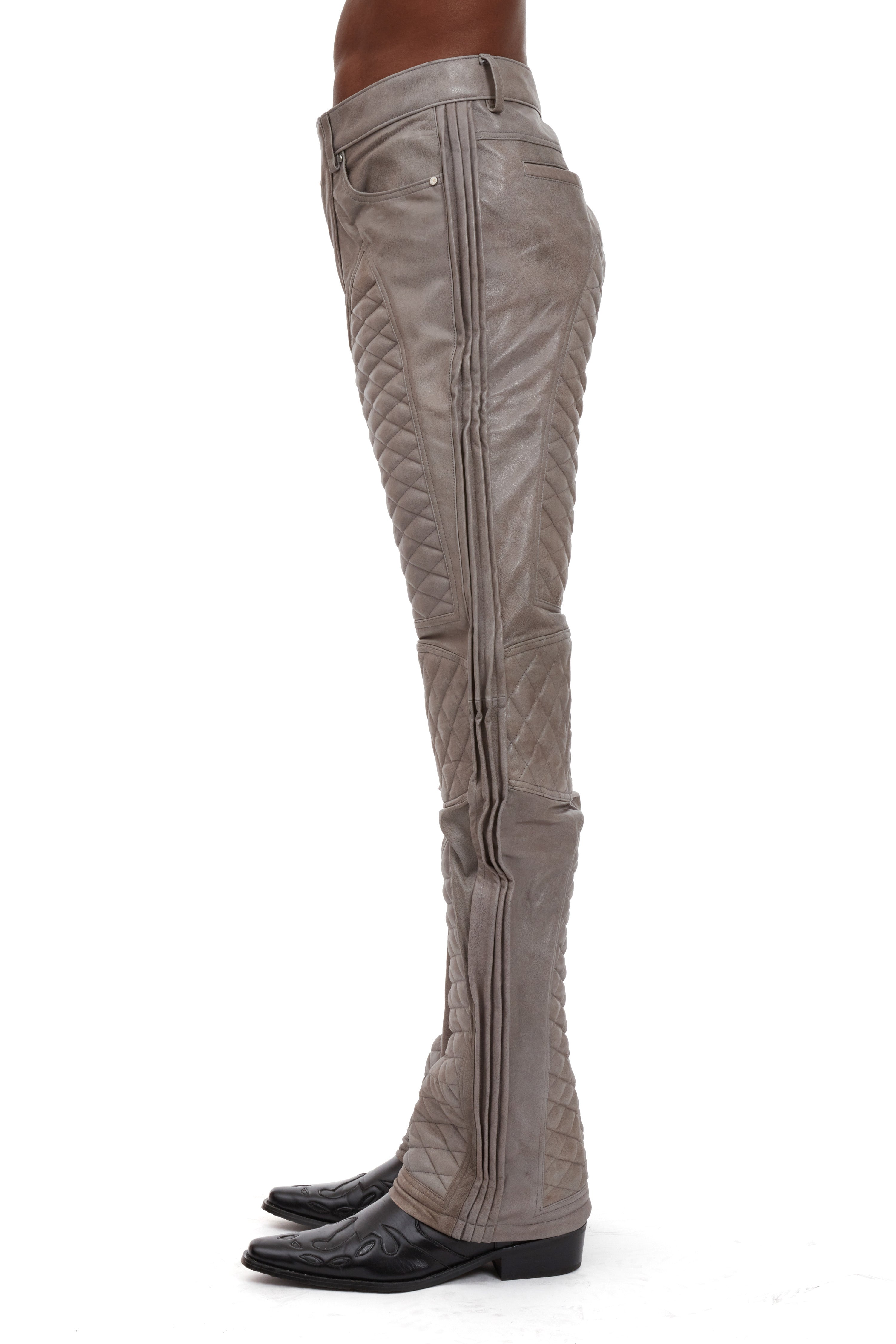 PLEATED MOTO