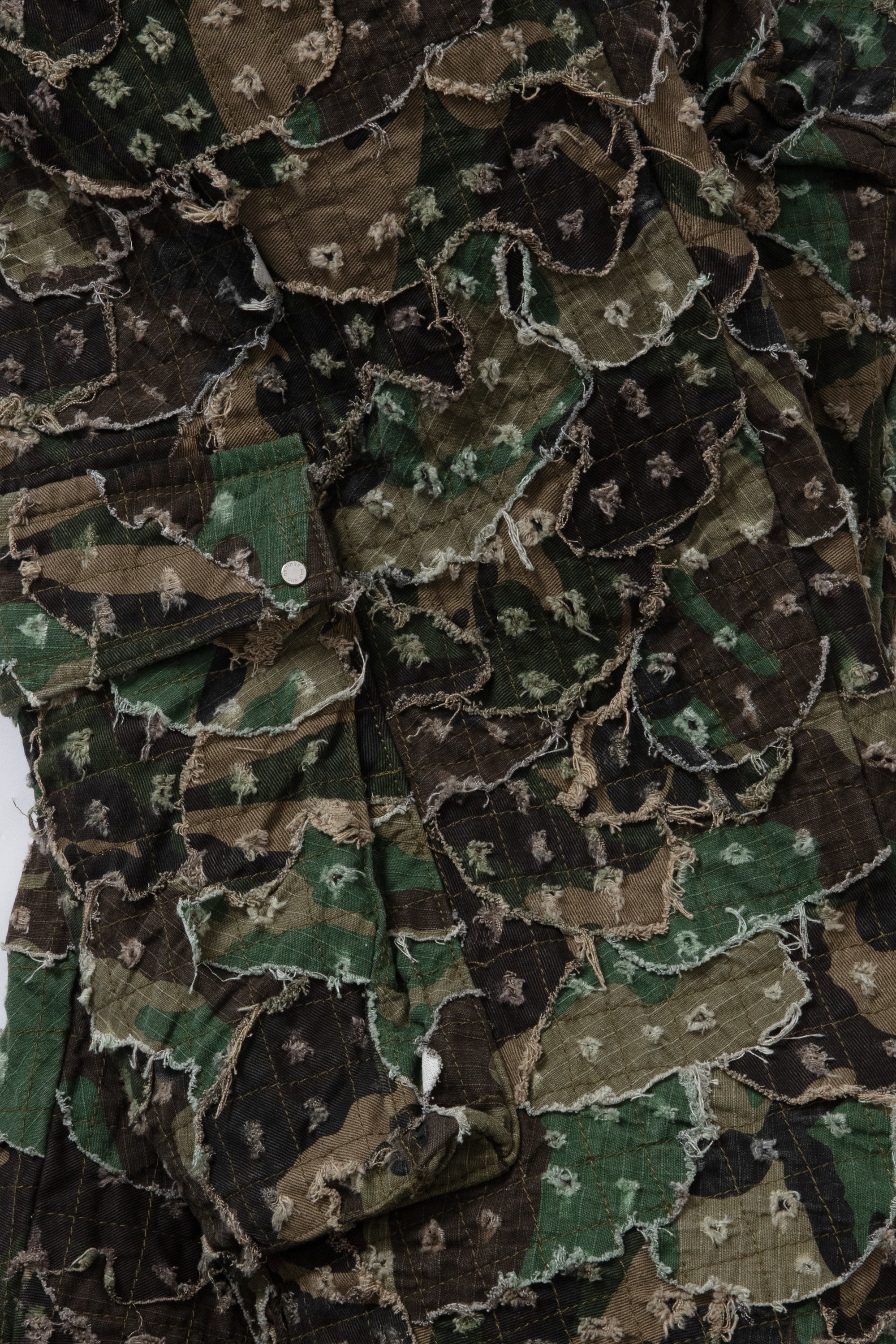 MICRO DISTRESSED CARGO PANT